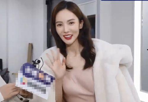 金晨的视频,展现青春活力，演绎时尚魅力